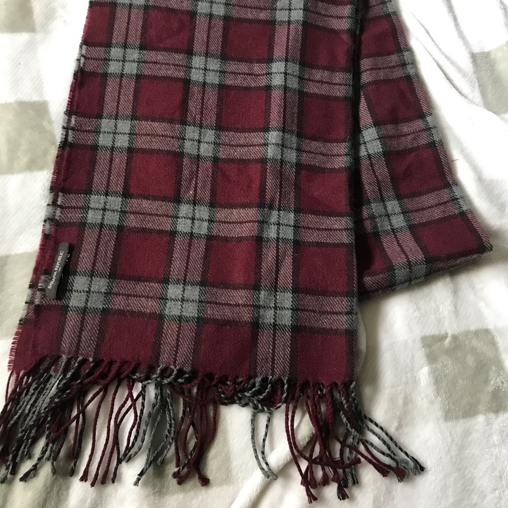 Banana Republic scarf